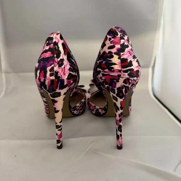Betsy Johnson Pink Cheetah print pump - Picture 3 of 11